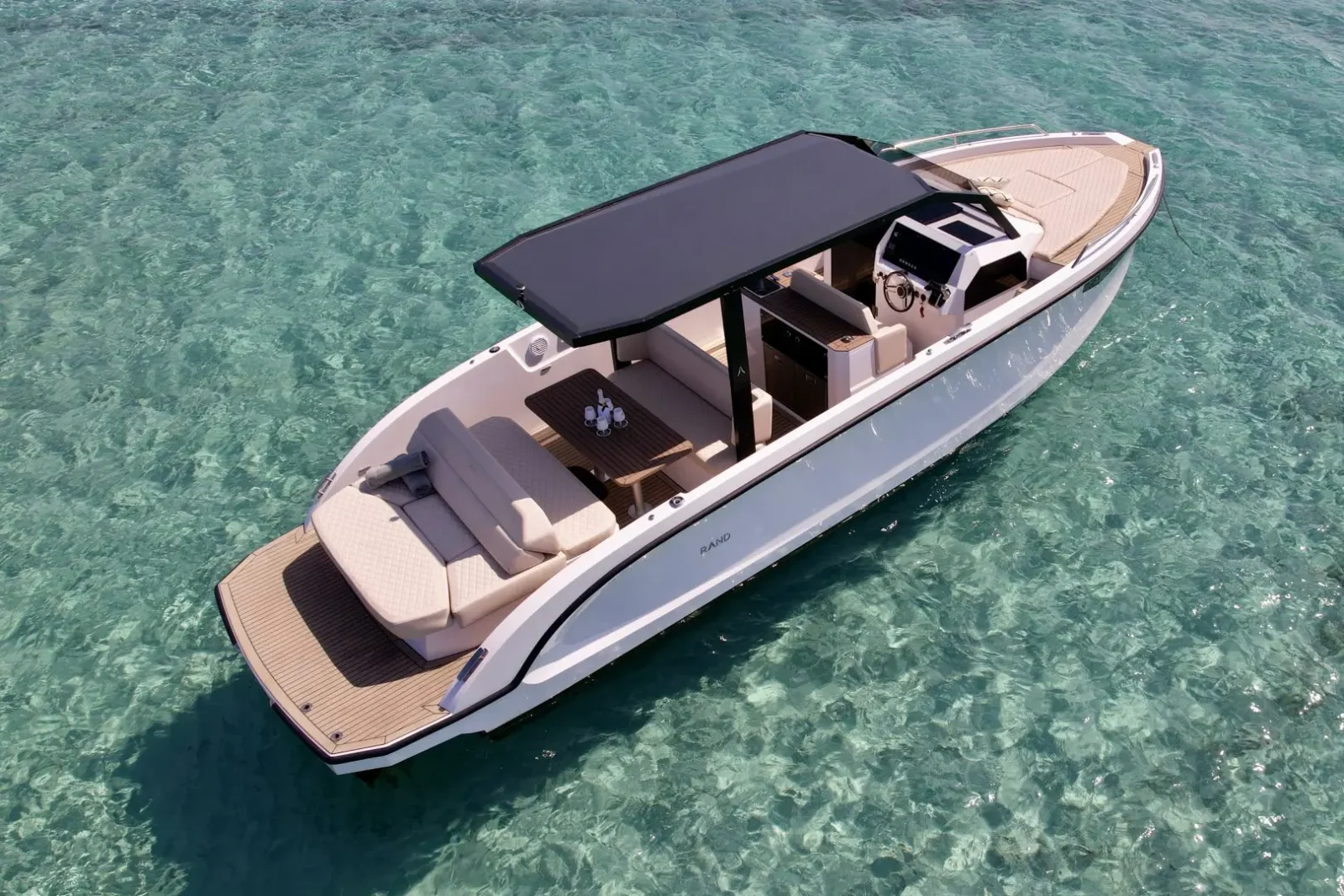 Rand Archipélago 32 Just Amazing